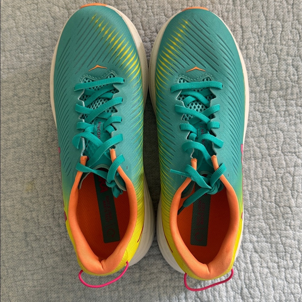 Hoka One Rincon 3 lightweight running sneakers - New !!! No box though.